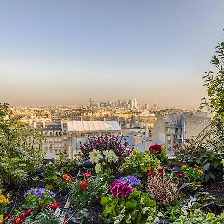 Penthouse Trocadero Apartment